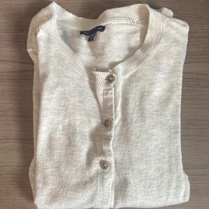 Gap medium light gray button up cardigan